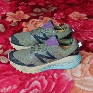 New Balance Fresh Foam Trail V1 Trail Running/Hiking/Adventure Shoes Size 10